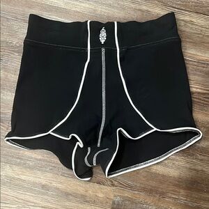 FREE PEOPLE MOVEMENT high waisted Black Women's Shorts with White Trim